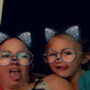 Meet your Posher, Carissa